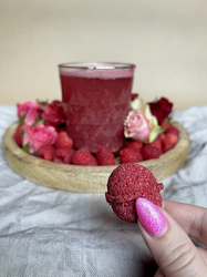 Malina a růže  - Třpytivá drinková bomba  